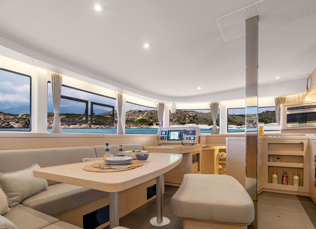 Lagoon 42 for Sale in Greece - Boat Images