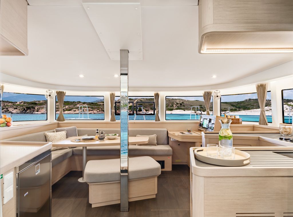Lagoon 42 for Sale in Greece - Boat Images