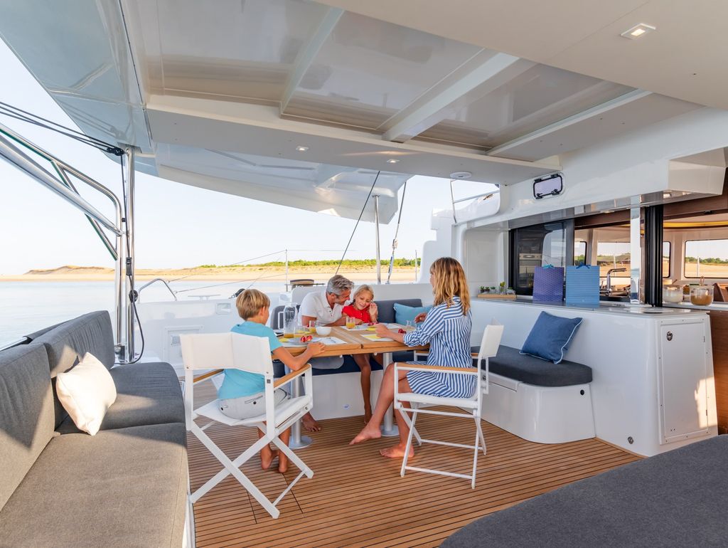 Lagoon 46 for Sale in Greece - Boat Images