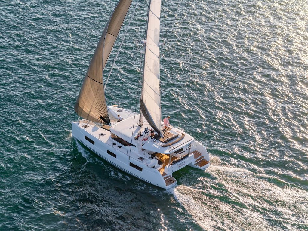 Lagoon 46 for Sale in Greece - Boat Images