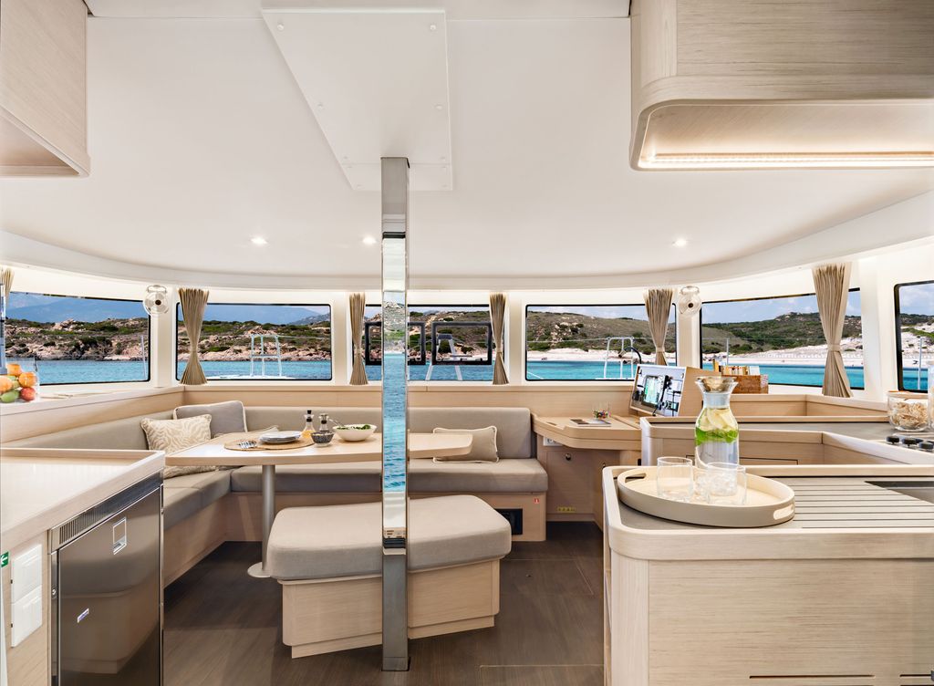 Lagoon 42 for Sale in Greece - Boat Images