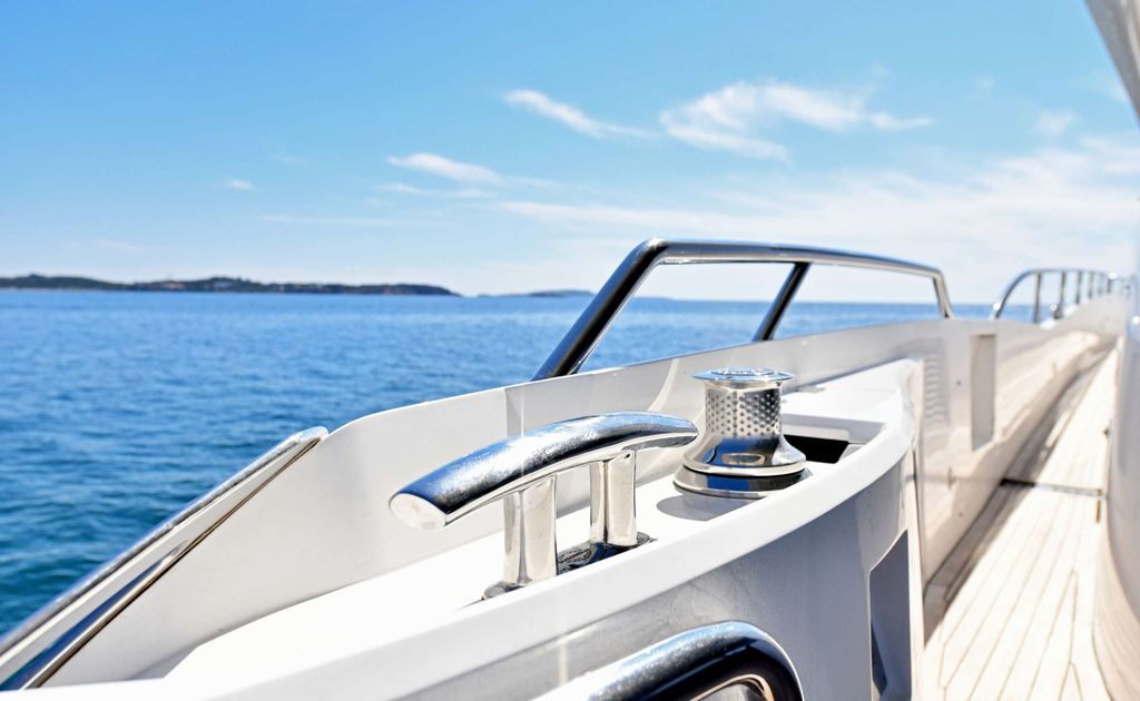 GRACE XI - Boat Images