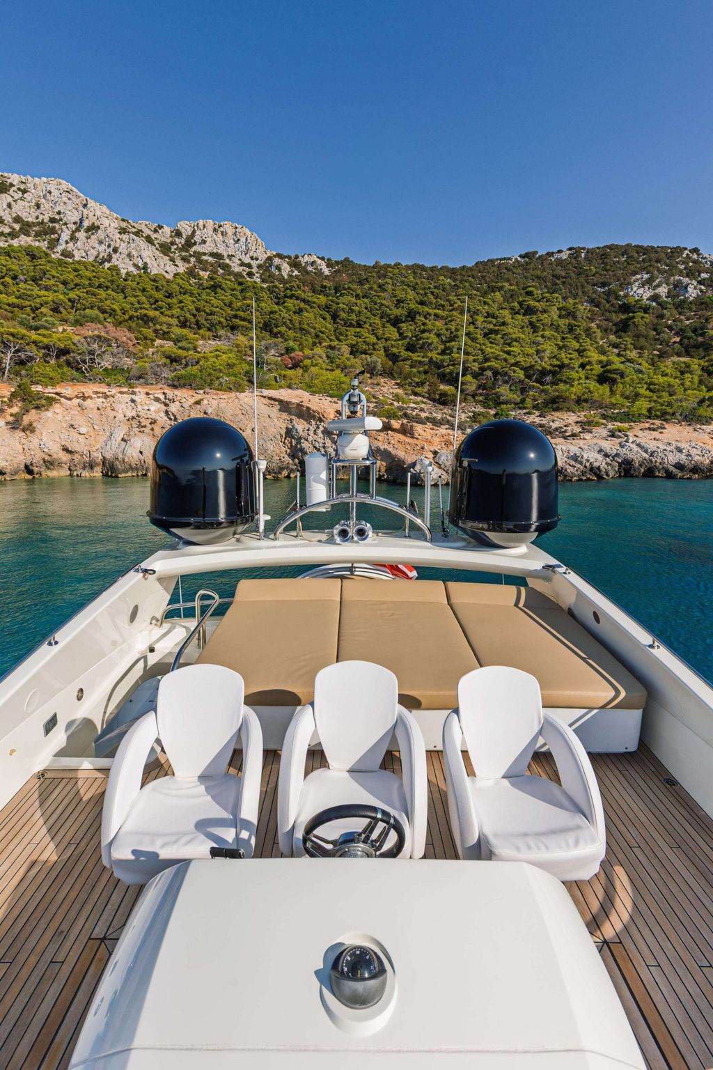 BLADE 6 - Boat Images