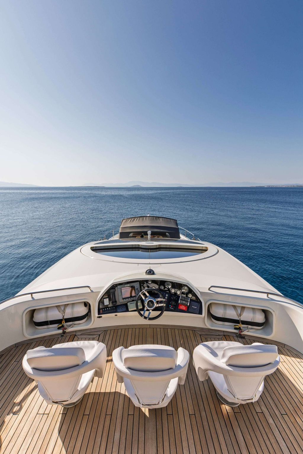 BLADE 6 - Boat Images