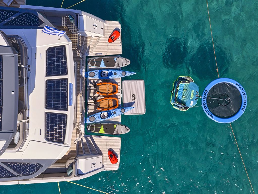 ALINA - Boat Images