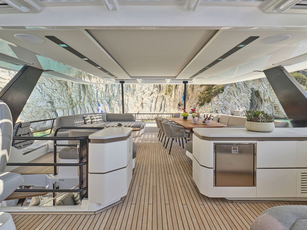 CHRISTAL MIO 80 - Boat Images