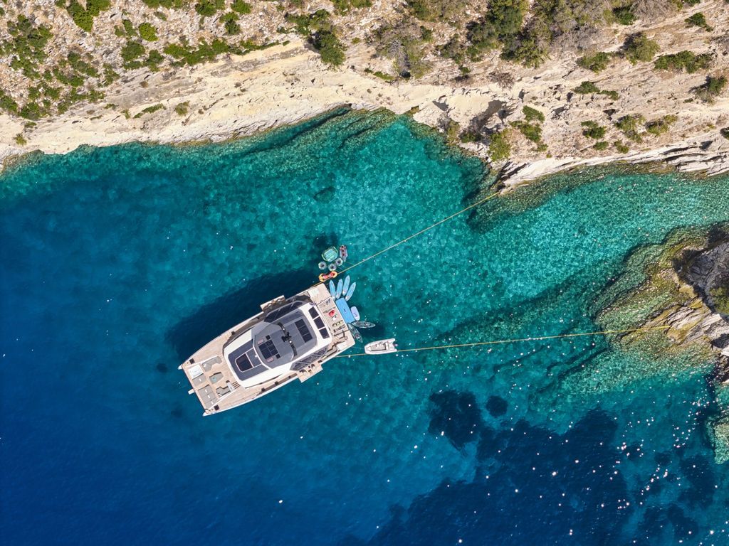 CHRISTAL MIO 80 - Boat Images