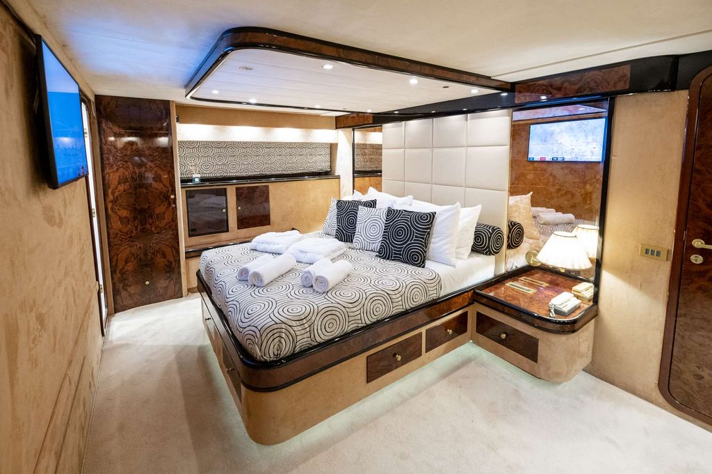 WISH - Boat Images