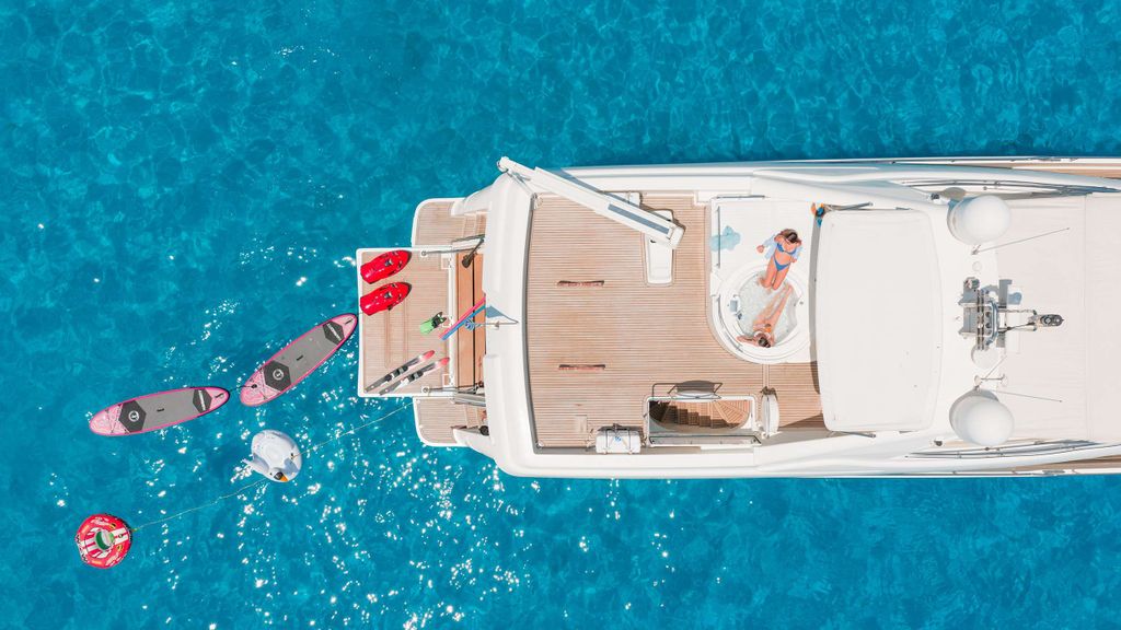NATASSA ( ex LADY NATASA) - Boat Images