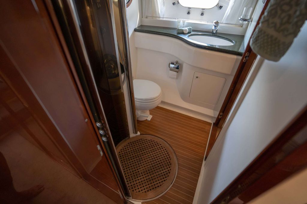 ESPERANZA - Boat Images