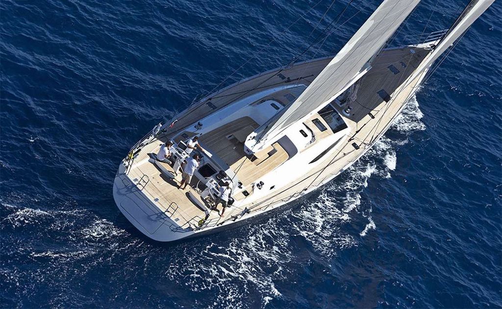 HUAYRA - Boat Images