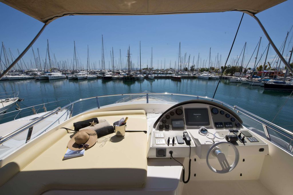 JULY - Boat Images