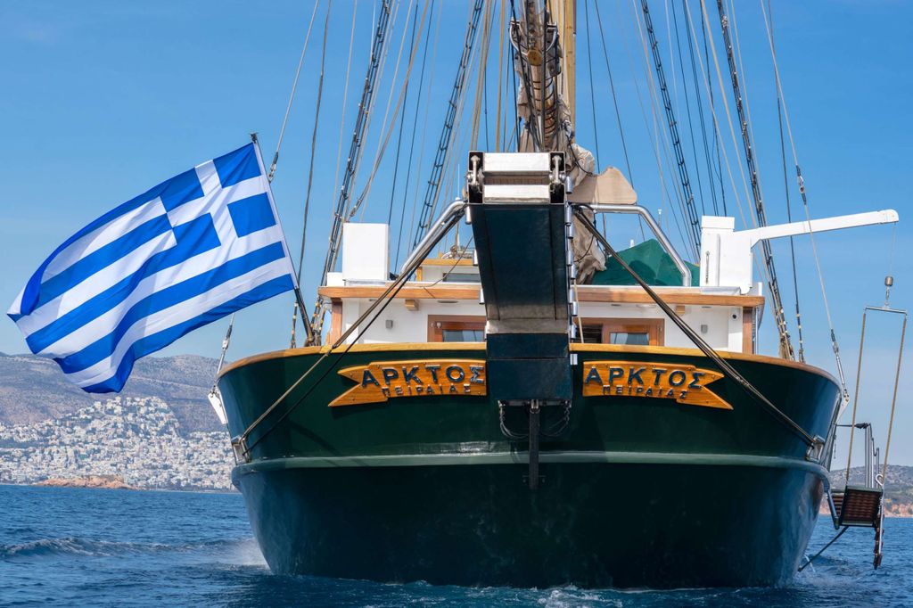 ARKTOS - Boat Images