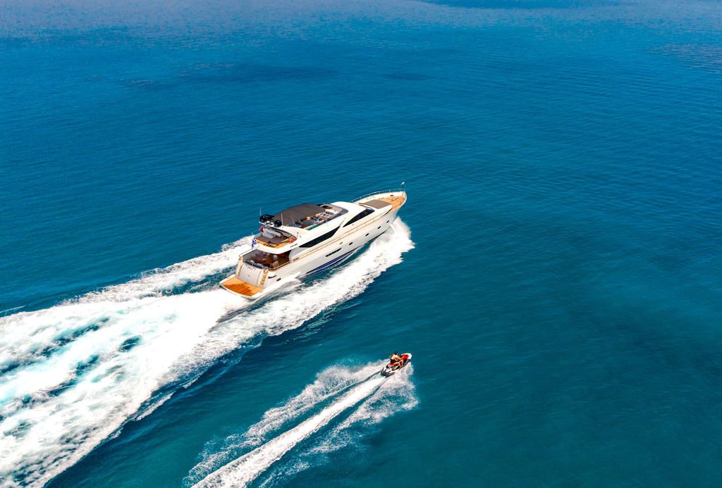 SALTY - Boat Images
