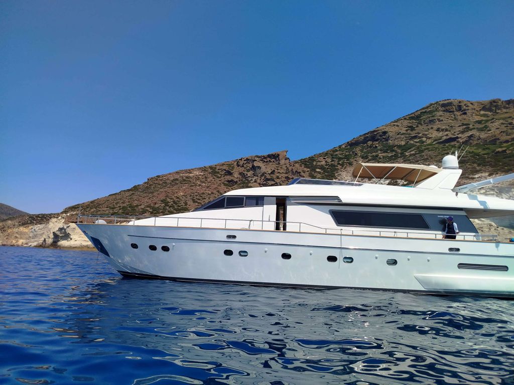 MAMMA’S - Boat Images