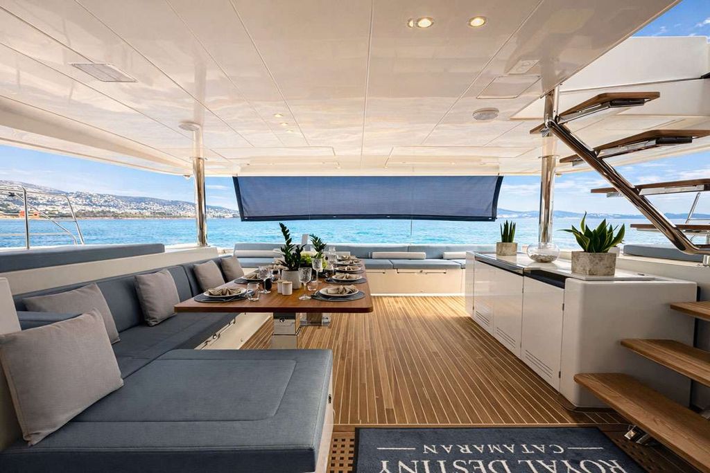 ROYAL DESTINY - Boat Images