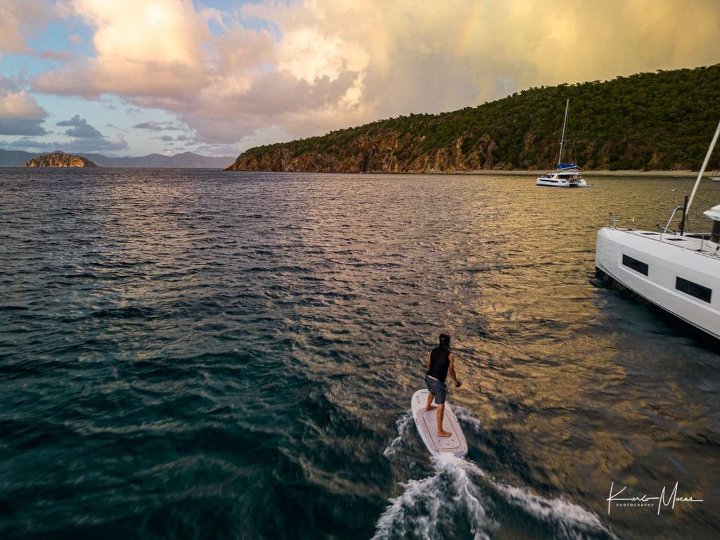 VALINOR - Boat Images