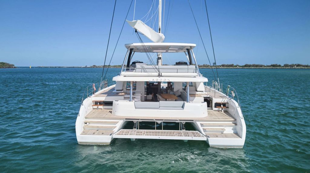 AMAREA - Boat Images