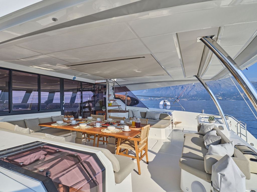 ARIVA - Boat Images
