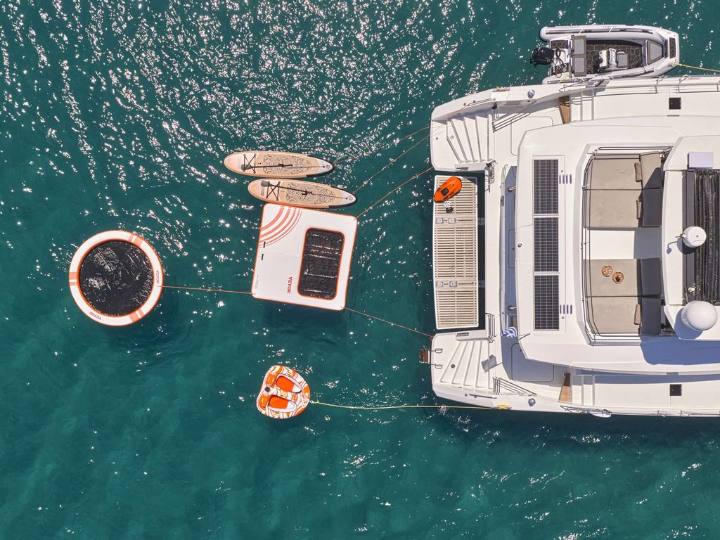 ARIVA - Boat Images