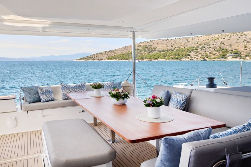 BLUE ONE - Boat Images