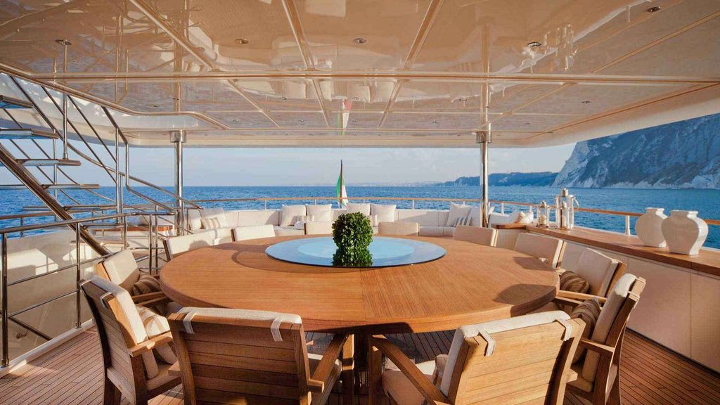 PALATIAL - Boat Images
