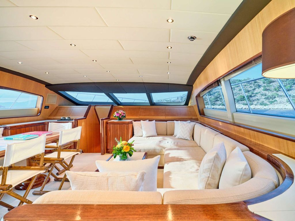 WET PANTHER - Boat Images