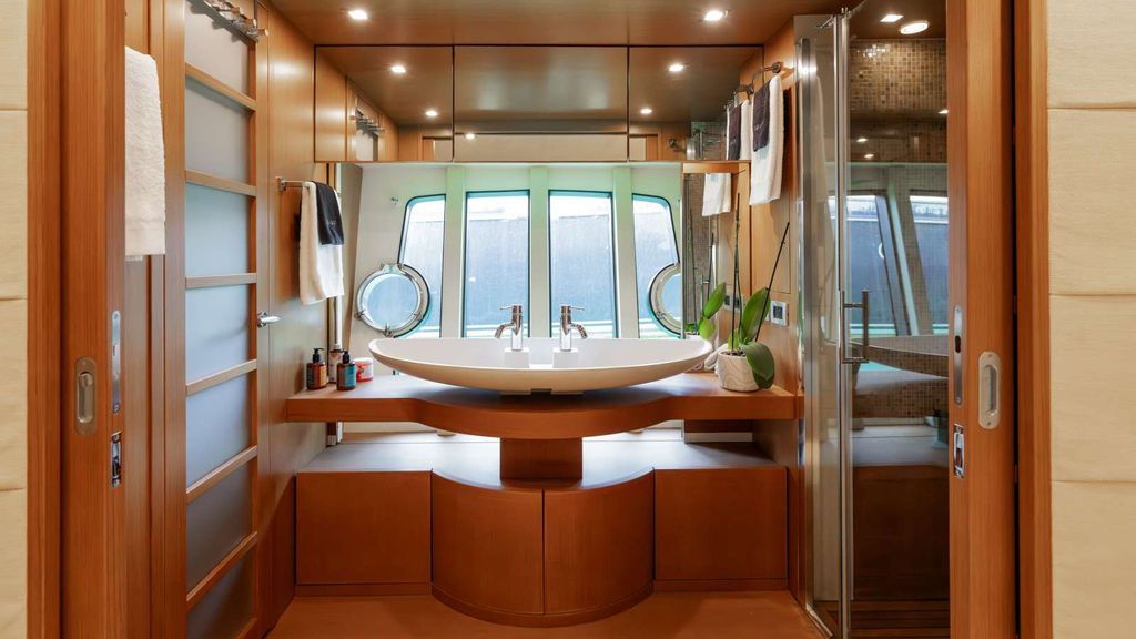 IRENE - Boat Images