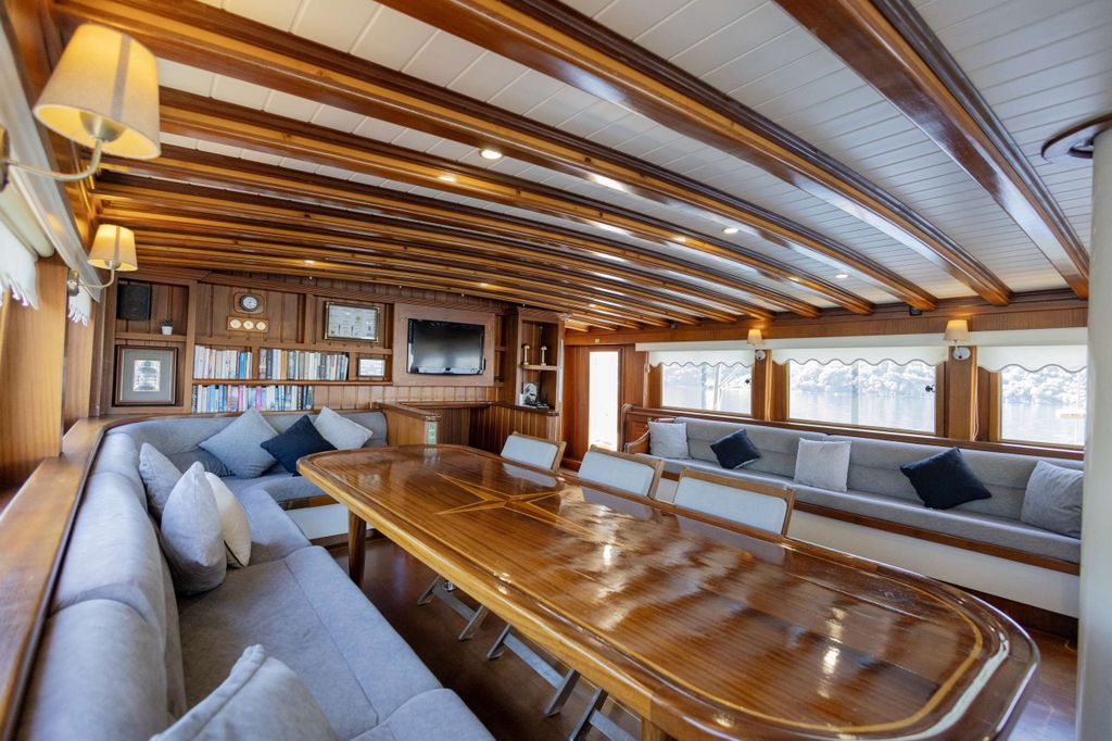 Oxyzen - Boat Images