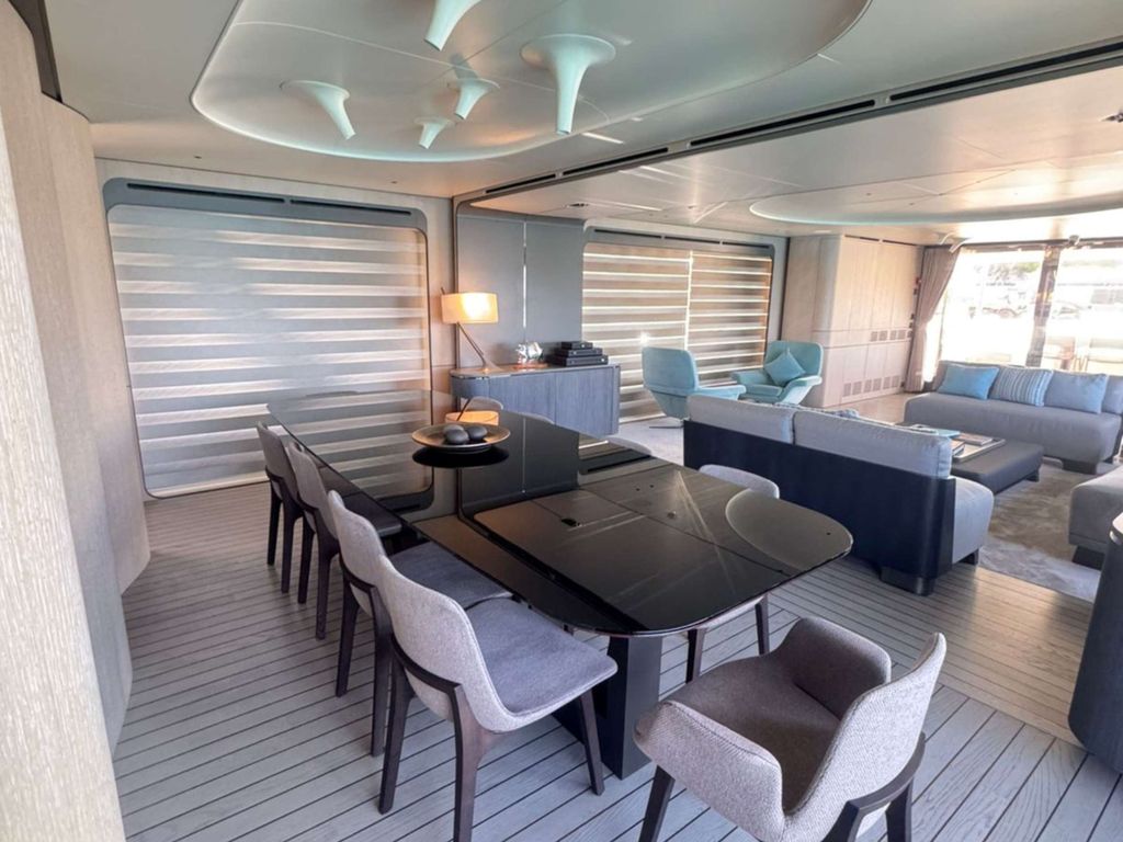 PURA VIDA - Boat Images