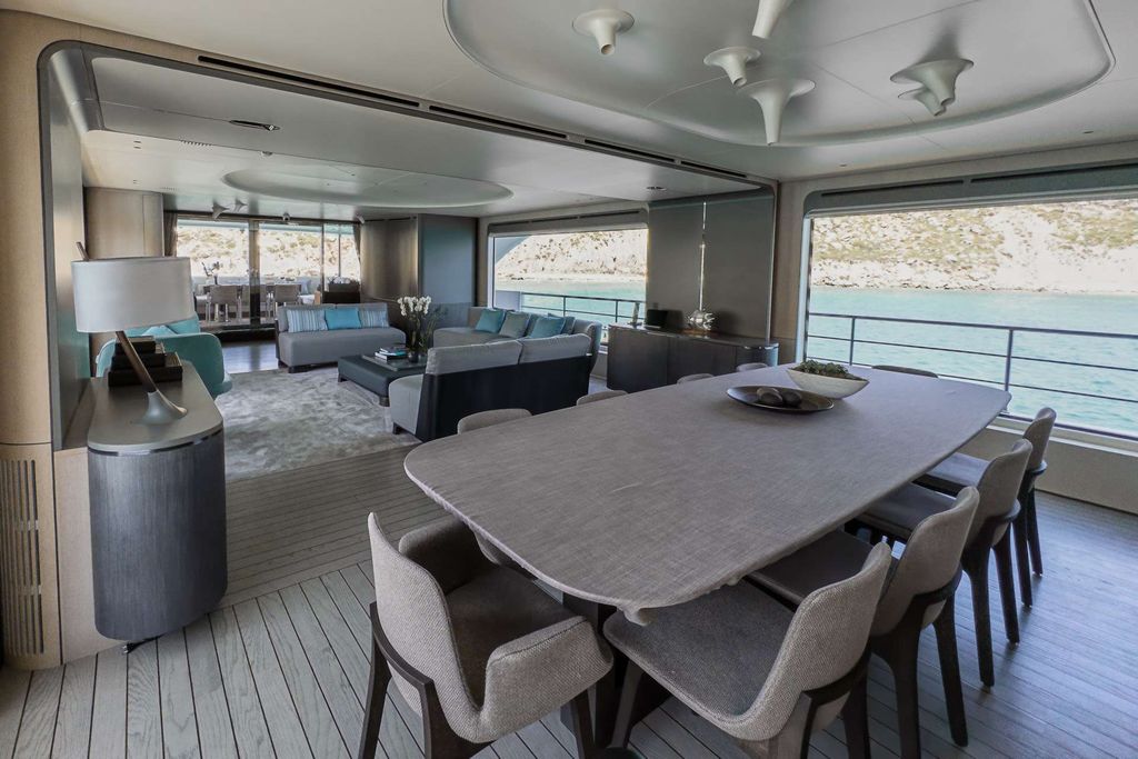 PURA VIDA - Boat Images