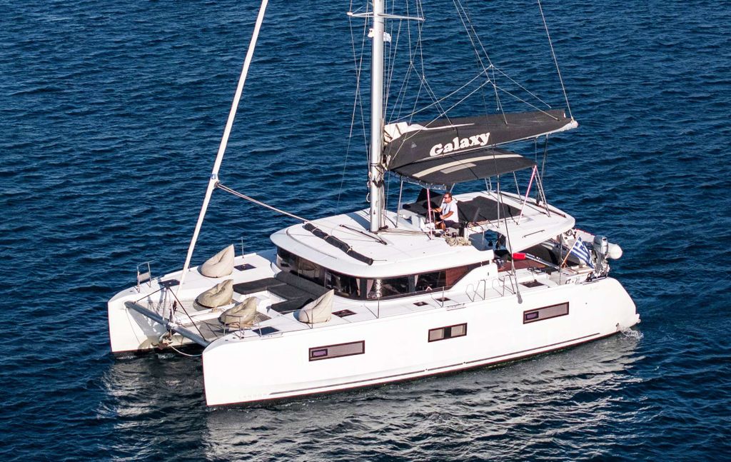 GALAXY - Boat Images