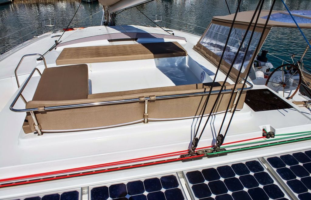 HIGHJINKS - Boat Images