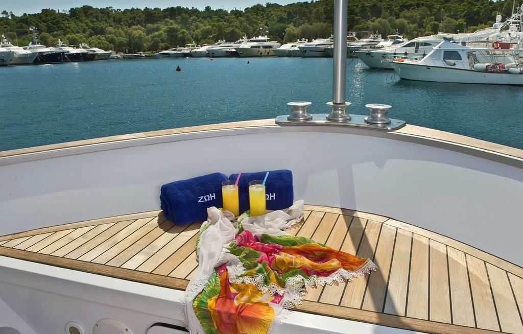 ZOI - Boat Images