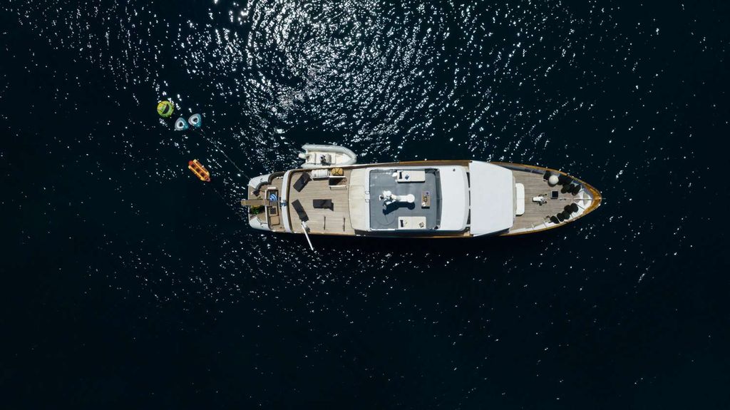 ELENA - Boat Images