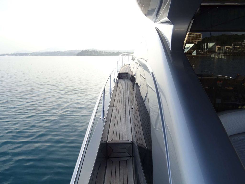 SUPER TOY - Boat Images