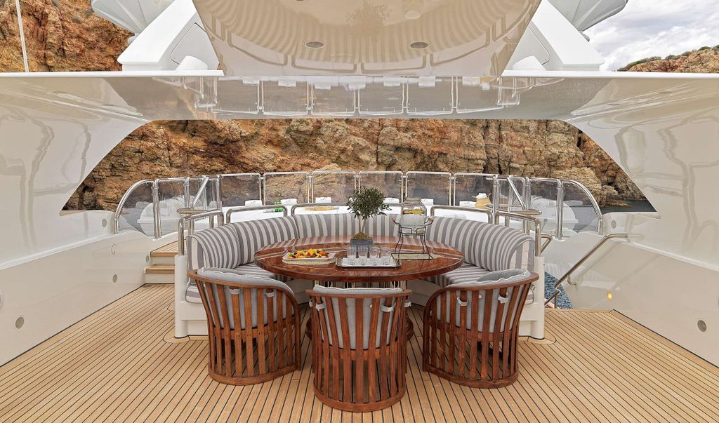 ALEXANDRA - Boat Images