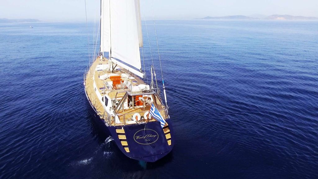WIND OF CHANGE - Boat Images