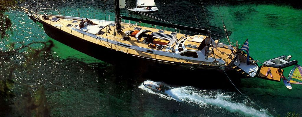 WIND OF CHANGE - Boat Images