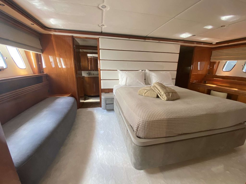 MI ALMA - Boat Images