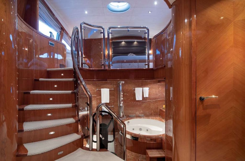 MI ALMA - Boat Images