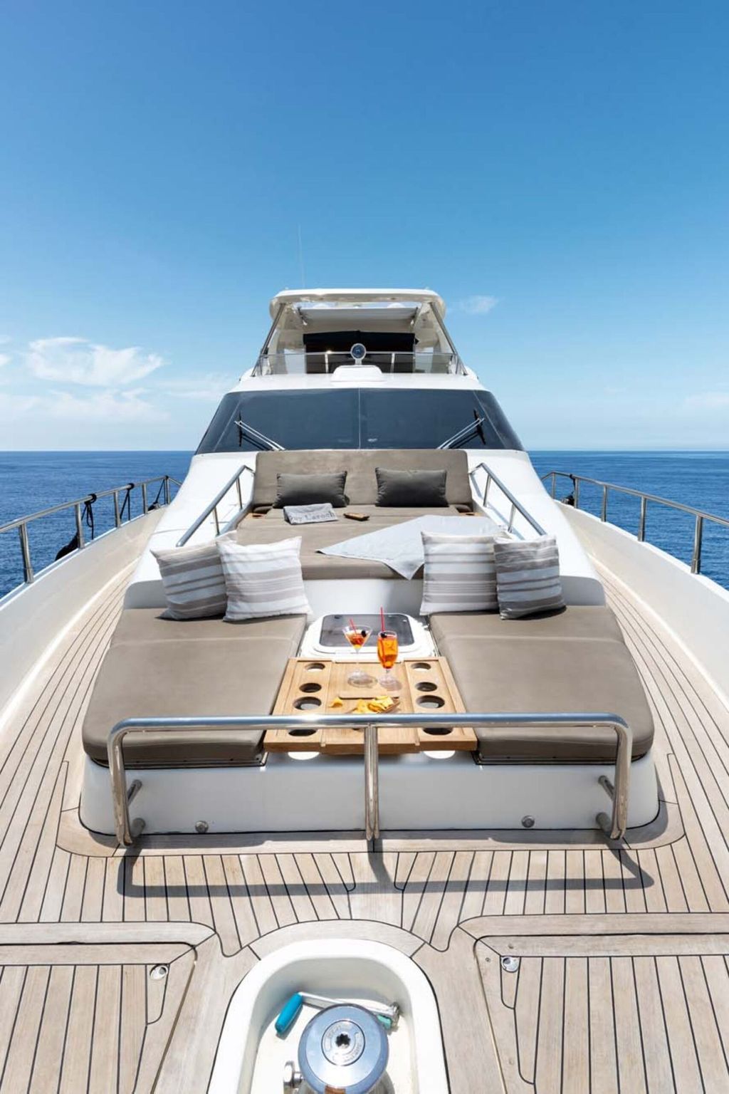 QUESTA e VITA - Boat Images