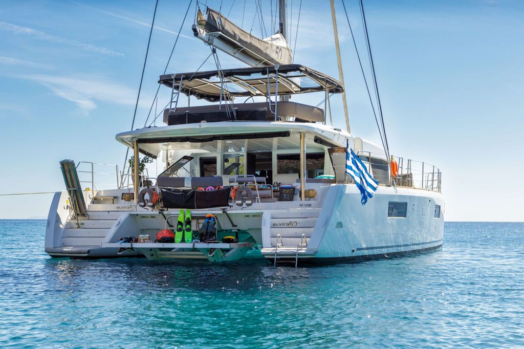 ELVIRA 52 - Boat Images