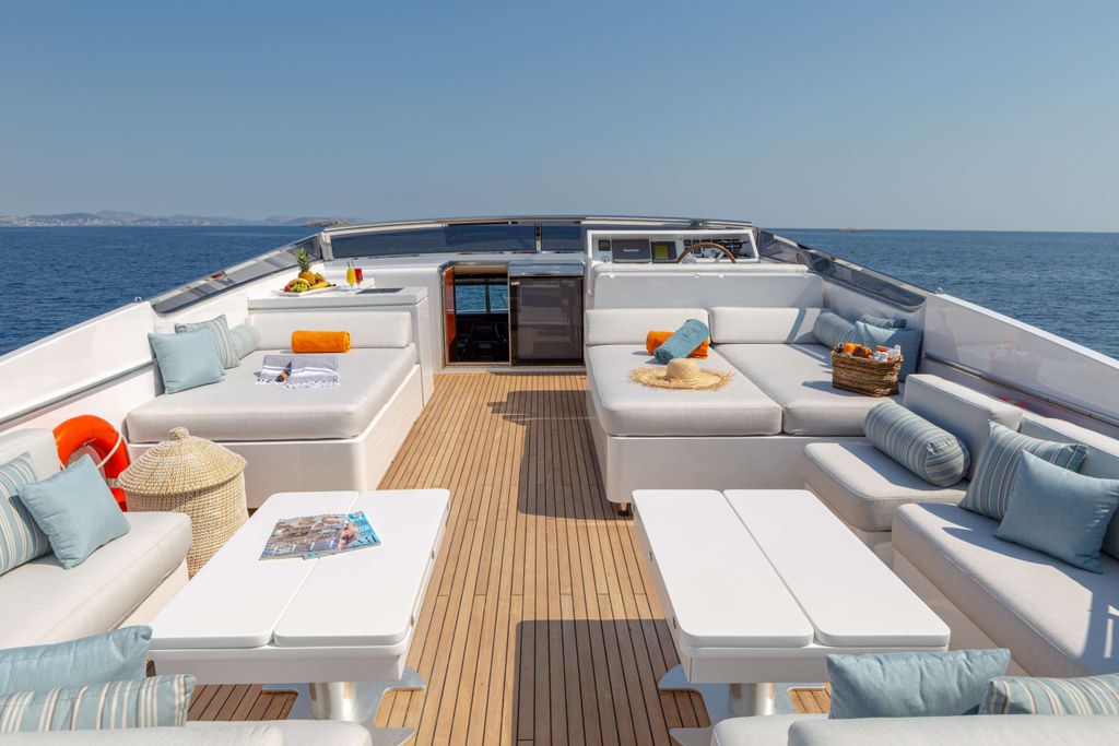 GRACE - Boat Images