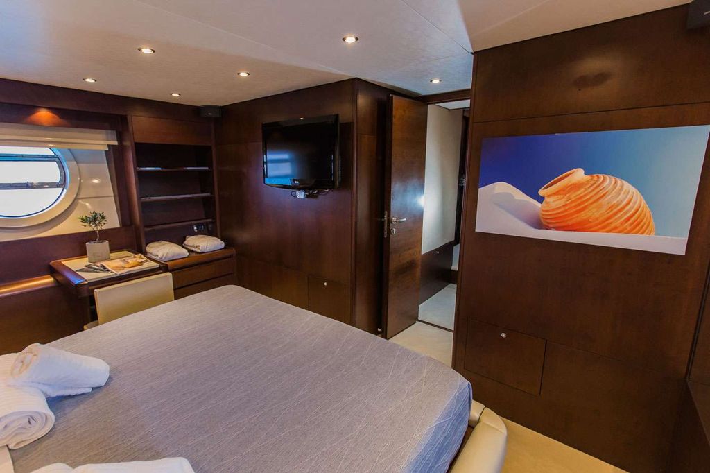 ULISSE - Boat Images