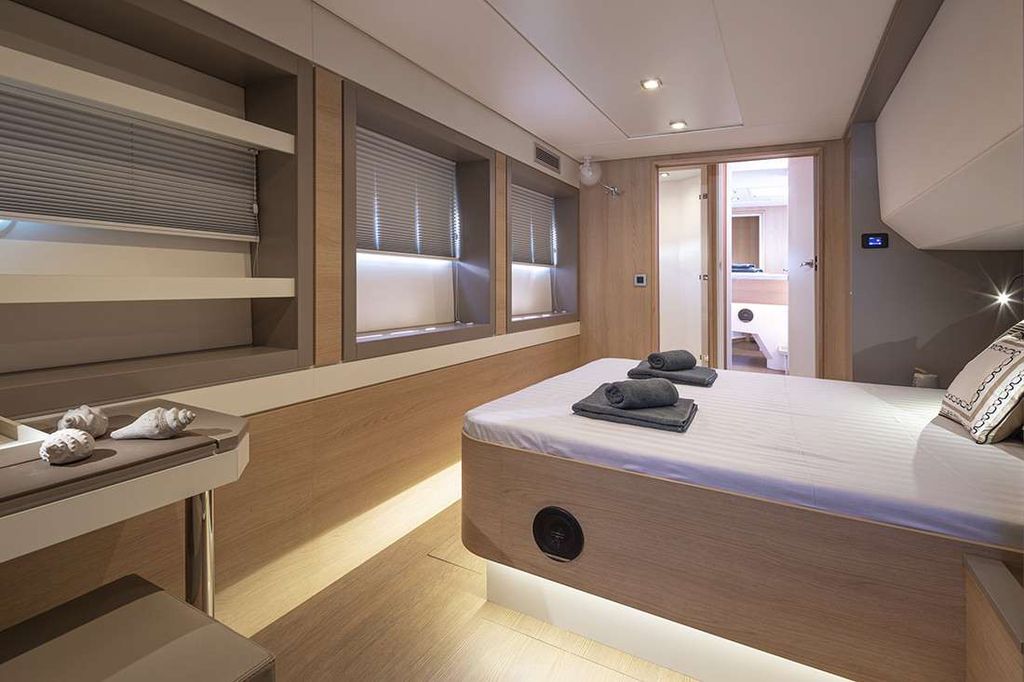 License to Chill - Boat Images