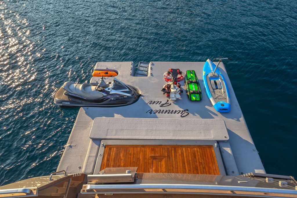 SUMMER FUN - Boat Images