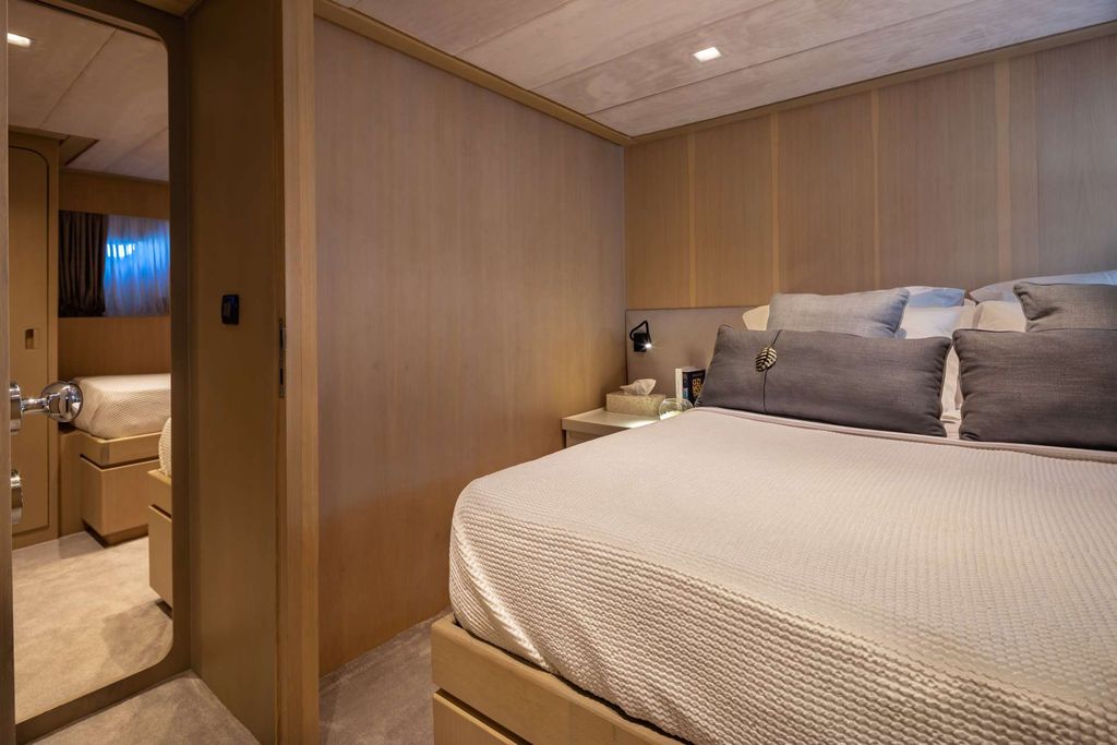 SUMMER FUN - Boat Images