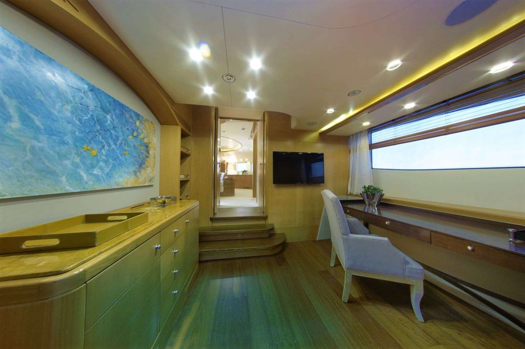 GRANDE AMORE - Boat Images