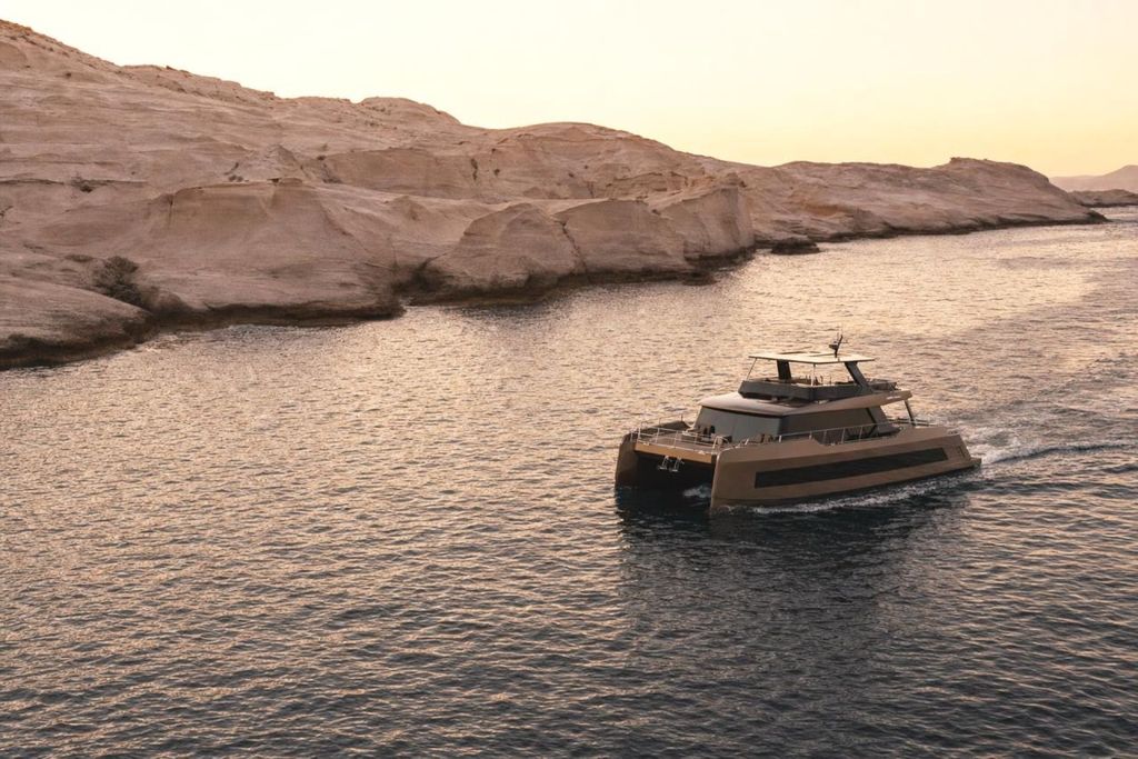 MELTEMI - Boat Images